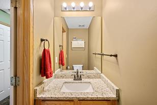 9847 Hamlet Ln S - Photo 16