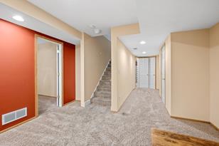 9847 Hamlet Ln S - Photo 30