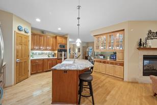 13460 Pineview Ct - Photo 8