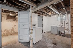 556 Charles Ave - Photo 18