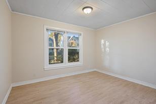 451 Charles Ave - Photo 4