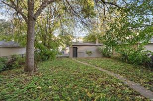 451 Charles Ave - Photo 18