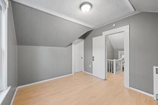 451 Charles Ave - Photo 14