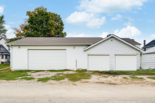 215 1st St, Nerstrand, MN 55053-3816