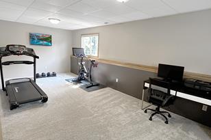 11046 Quebec Ave N - Photo 10