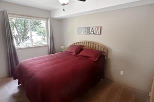 11046 Quebec Ave N - Photo 8