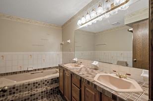 7219 Robinwood Trail - Photo 14