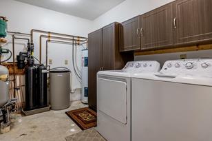 1087 E Horseshoe Dr NW - Photo 6