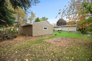 1311 Carnelian St N - Photo 32