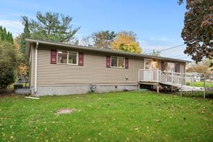 1311 Carnelian St N - Photo 26
