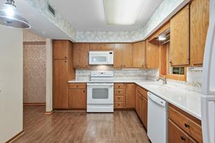 14601 Atrium Way - Photo 4