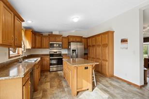 13661 100th St NW - Photo 8