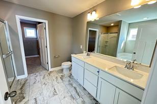 8289 Lamont Ave NE - Photo 10