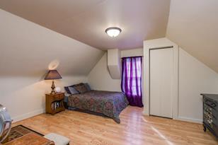 523 Evenson St - Photo 6