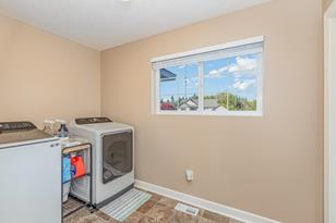 10025 Ponds Way - Photo 16