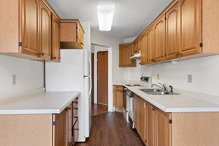 1425 W 28th St - Photo 4
