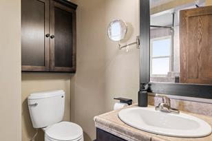 1253 Cook Ave E - Photo 14