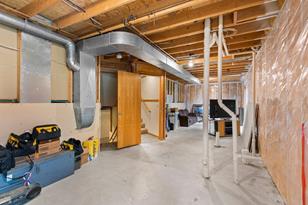 1235 10th Ave SE - Photo 24