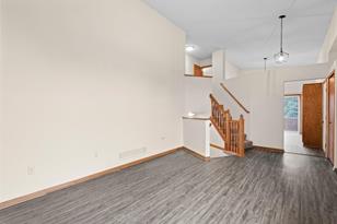 1235 10th Ave SE - Photo 4