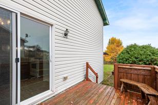 1235 10th Ave SE - Photo 10