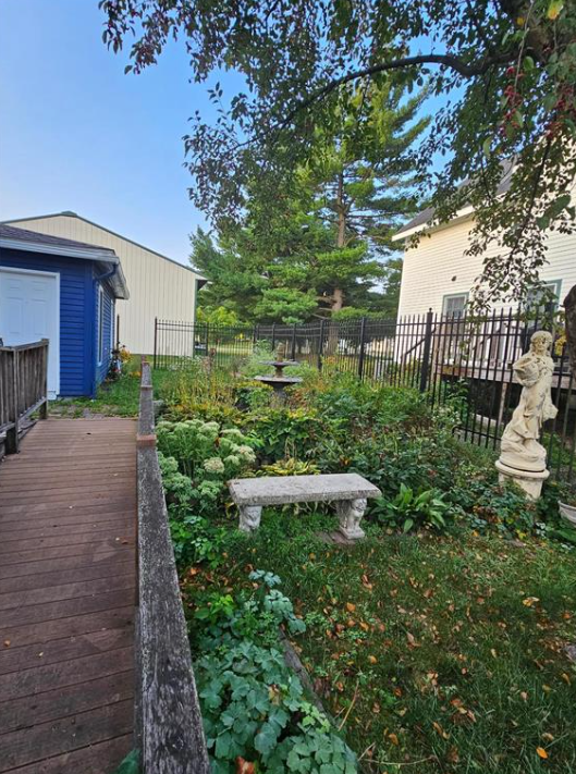 425 Prospect St, Rushford Village MN  55962-9502 exterior