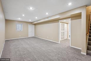 1114 Pecks Woods Dr - Photo 24
