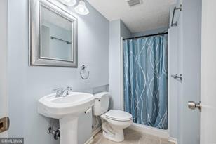 1114 Pecks Woods Dr - Photo 30