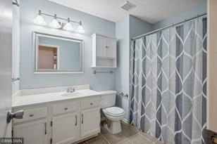 1114 Pecks Woods Dr - Photo 18