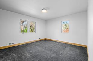 315 Harbor Ln N - Photo 4