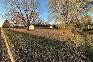 205 5th Street NW - Photo 16