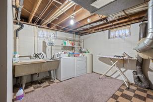 153 Poplar St E - Photo 24