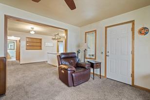 153 Poplar St E - Photo 8