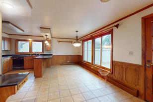 2018 7th Ave NE - Photo 10