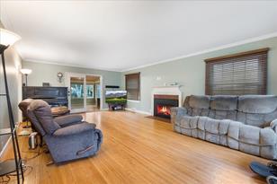 619 10th St SW - Photo 16