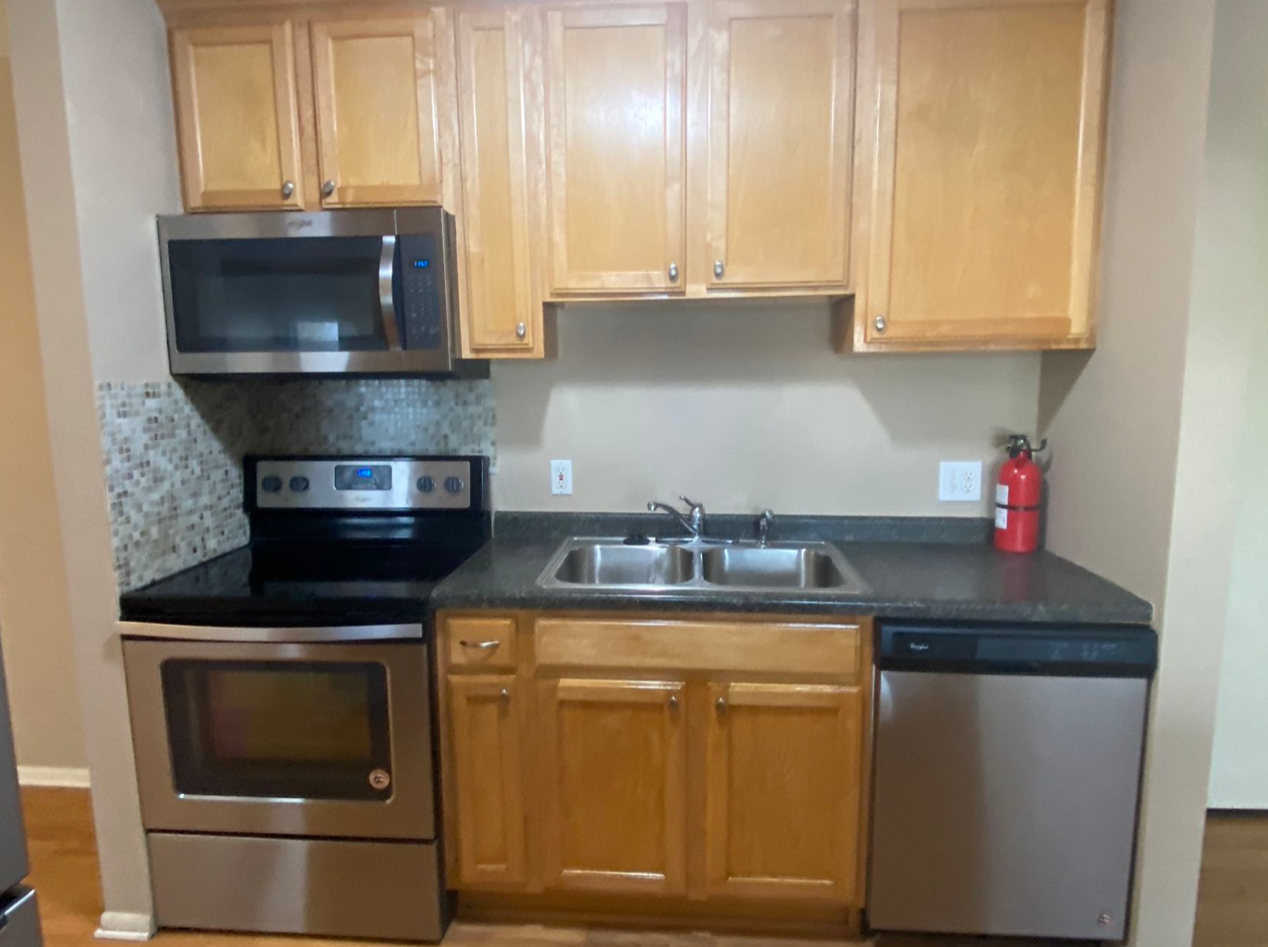 4110 Rahn Rd #307, Saint Paul, MN 55122