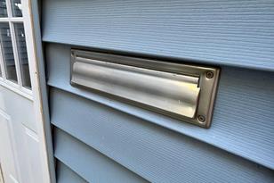 220 W 2nd St - Photo 8