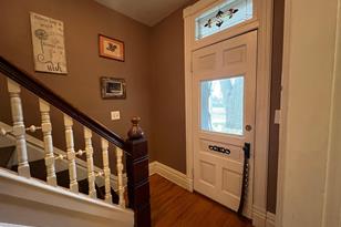 220 W 2nd St - Photo 10