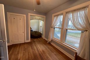 220 W 2nd St - Photo 26