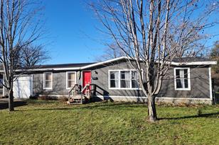 358 5th Ave SW, Perham, MN 56573 - Photo 1