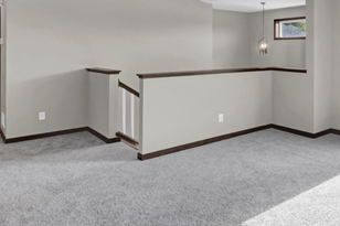 981 Waters Edge Cir, Avon, MN 56310-4522