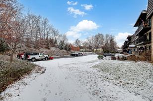 205 Barry Ave S - Photo 52