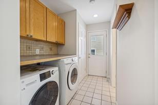 454 Goodrich Ave - Photo 8