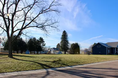 139 6th Street NW, Blooming Prairie, MN 55917 - Photo 1