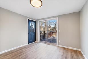 805 Spring St S - Photo 18