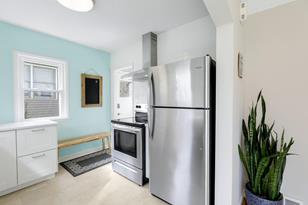 2952 Ewing Ave N - Photo 4