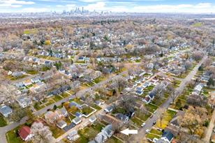 2952 Ewing Ave N - Photo 32