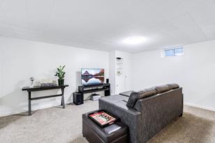 2952 Ewing Ave N - Photo 18