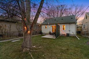 2952 Ewing Ave N - Photo 12