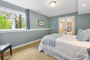 886 Hyland Ct - Photo 44