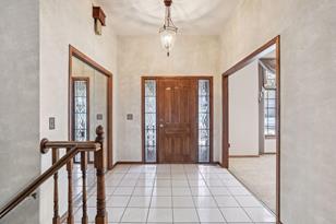 411 Wyndham Cir E - Photo 34